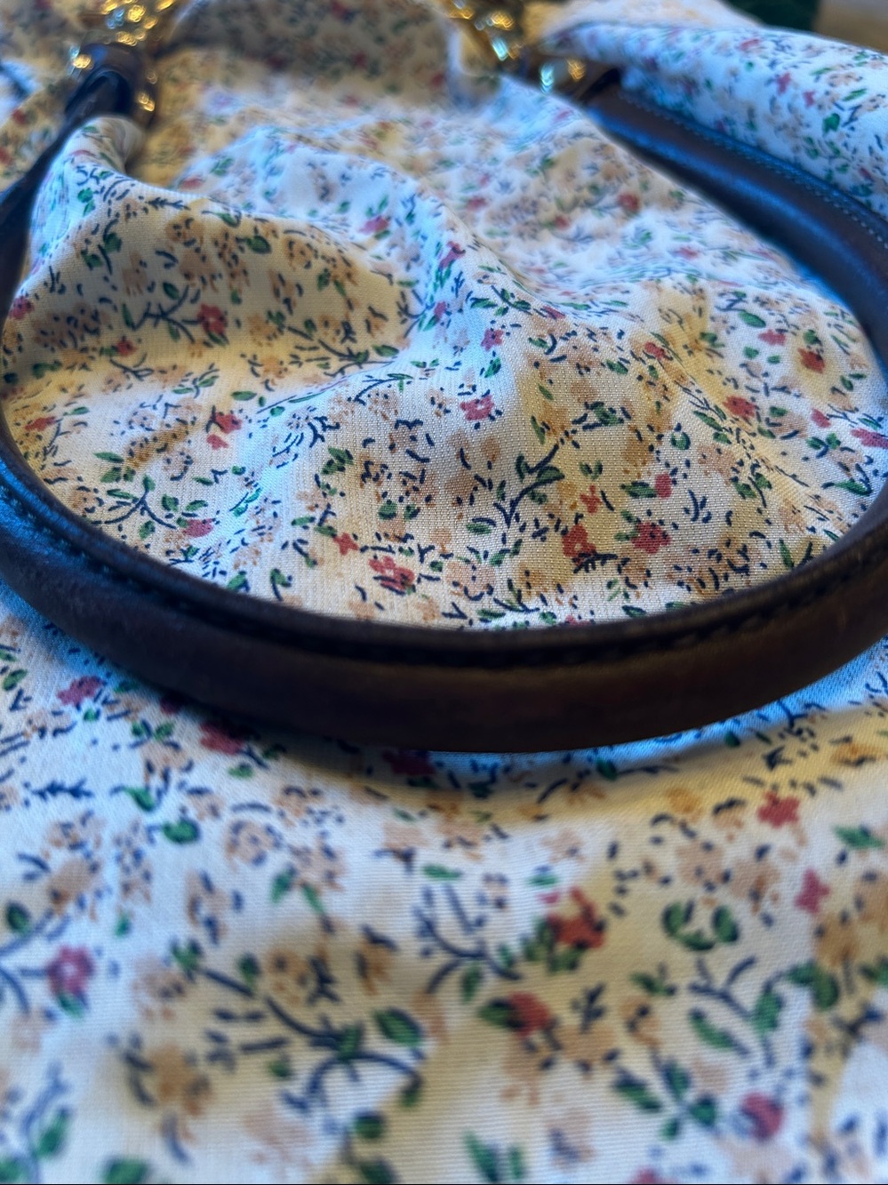 Gucci leather Bag Strap with Gold-Tone Clips - Dark Brown 24 inches length - Picture 4 of 4